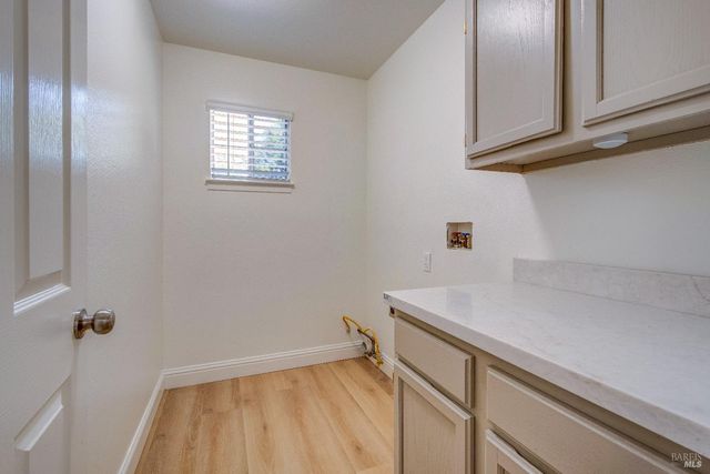 724 Ashford Ct, Vacaville, CA 95687