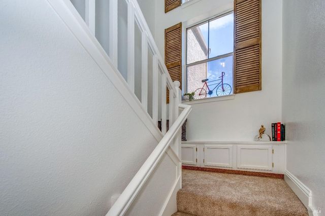 724 Ashford Ct, Vacaville, CA 95687