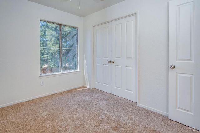 724 Ashford Ct, Vacaville, CA 95687