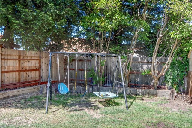 724 Ashford Ct, Vacaville, CA 95687