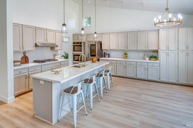 724 Ashford Ct, Vacaville, CA 95687