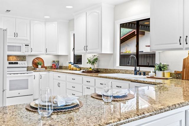 32805 Temet Drive, Pauma Valley, CA 92061