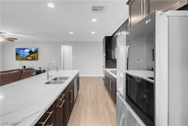 398 Frank Case Lane, Henderson, NV 89011