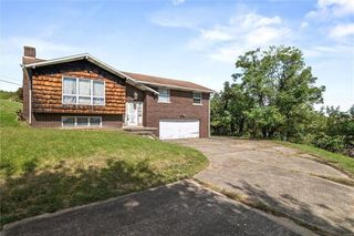 26 Petrak St, Fallowfield Twp, PA 15022