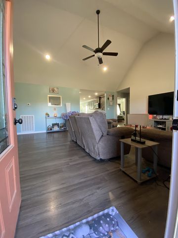 1183 Finley Beech Rd, Lewisburg, TN 37091