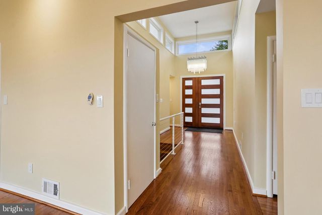 3301 SHIRLEY LN, Chevy Chase, MD 20815