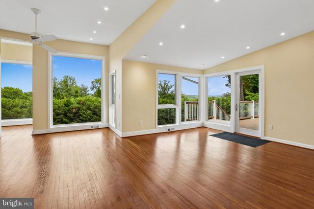 3301 SHIRLEY LN, Chevy Chase, MD 20815