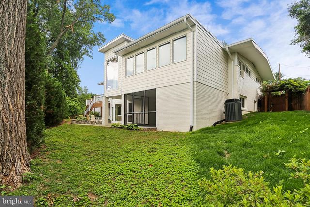 3301 SHIRLEY LN, Chevy Chase, MD 20815