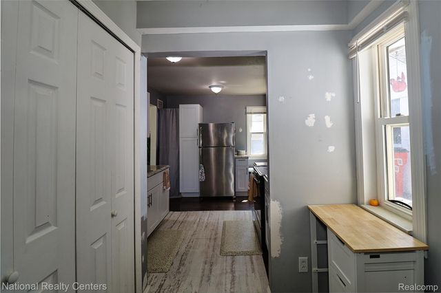 2316 Rollins Street, Grand Blanc Charter Township, MI 48439