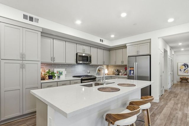 45188 Ambition Street 202, Fremont, CA 94538