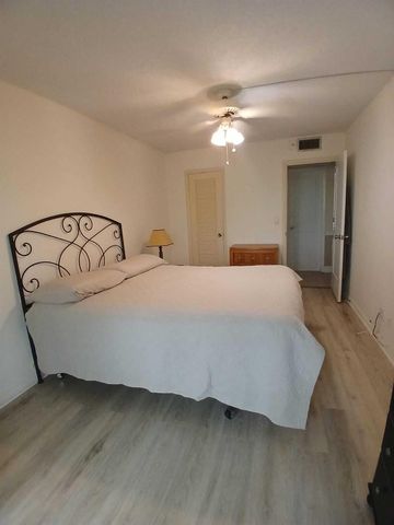 4023 Newport H, Deerfield Beach, FL 33442