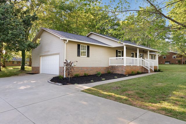 88 Meadow Ln, Winchester, TN 37398