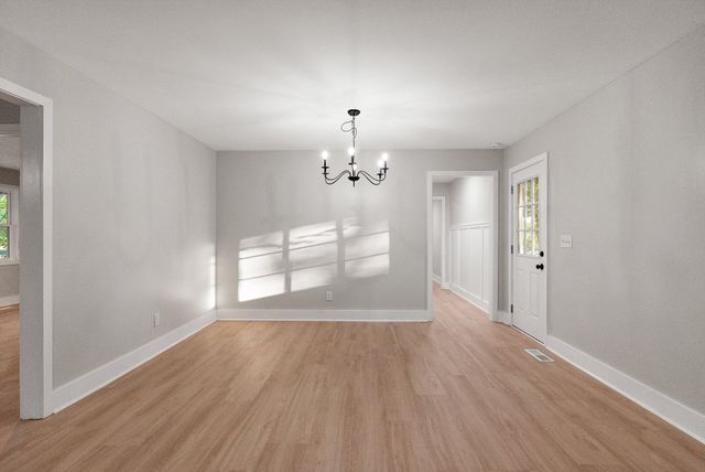 88 Meadow Ln, Winchester, TN 37398