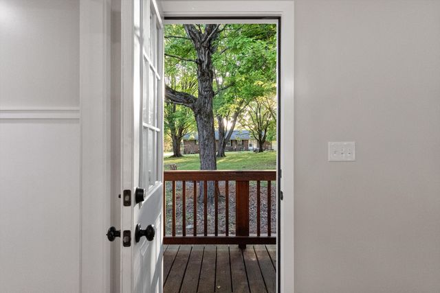 88 Meadow Ln, Winchester, TN 37398