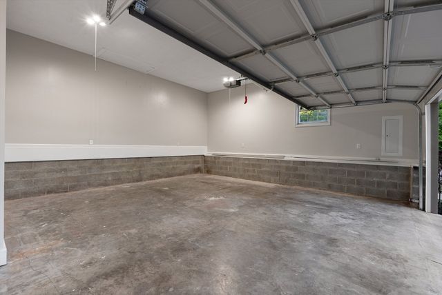 88 Meadow Ln, Winchester, TN 37398