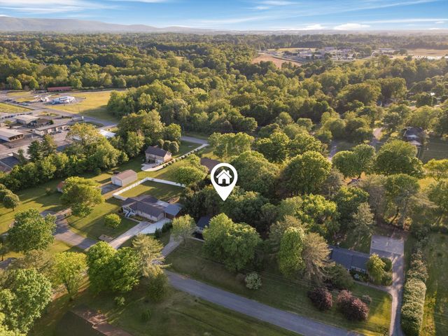 88 Meadow Ln, Winchester, TN 37398