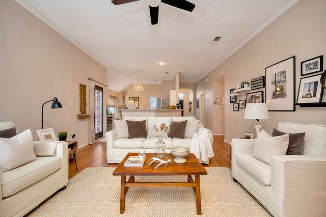 4636 Seneca Drive, Fort Worth, TX 76137