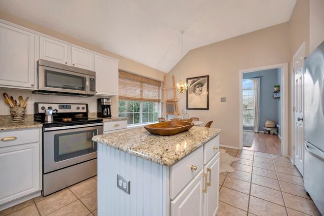 4636 Seneca Drive, Fort Worth, TX 76137