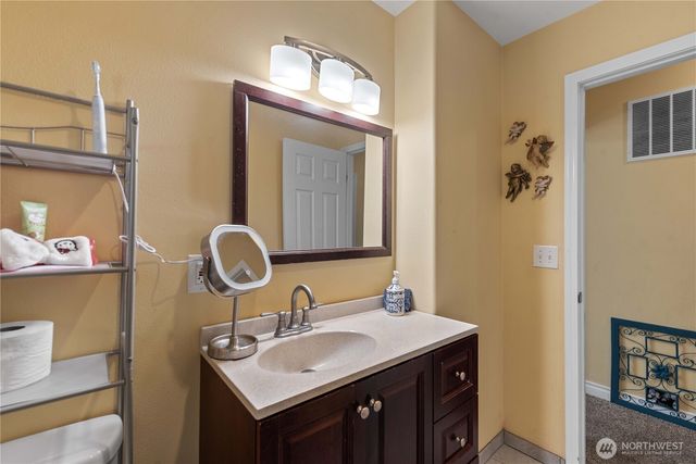 658 Okanogan Avenue, Wenatchee, WA 98801