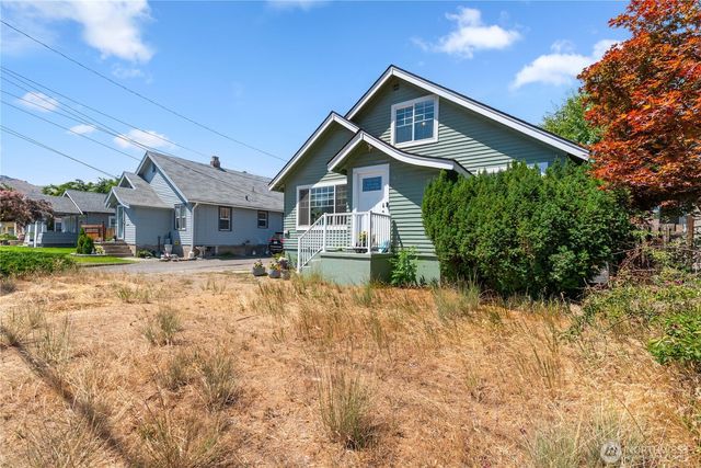 658 Okanogan Avenue, Wenatchee, WA 98801