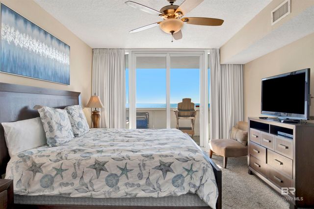 527 E Beach Boulevard 302, Gulf Shores, AL 36542