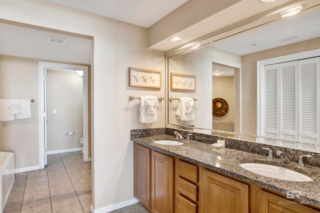 527 E Beach Boulevard 302, Gulf Shores, AL 36542