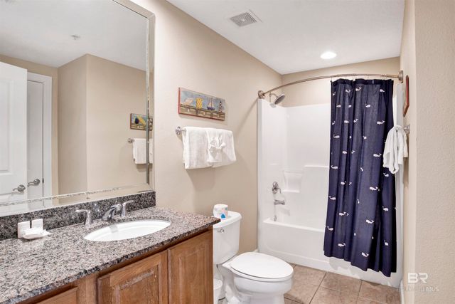 527 E Beach Boulevard 302, Gulf Shores, AL 36542