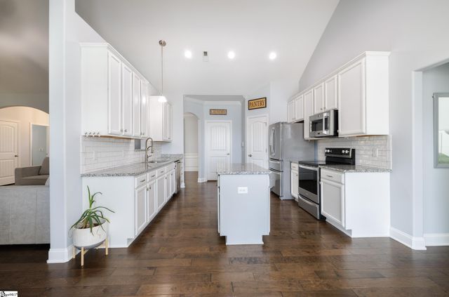 2143 Edwards Lake Road, Greer, SC 29651