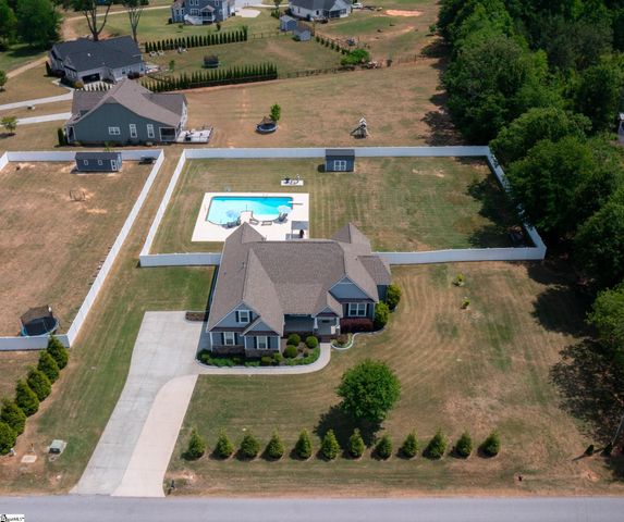 2143 Edwards Lake Road, Greer, SC 29651