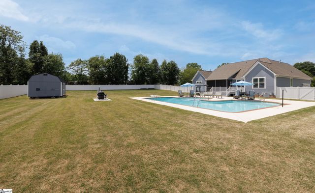 2143 Edwards Lake Road, Greer, SC 29651