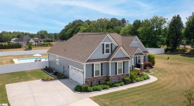 2143 Edwards Lake Road, Greer, SC 29651