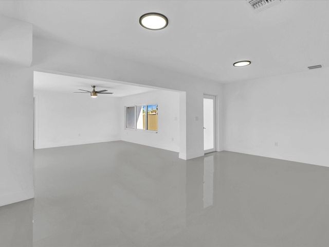 17800 NW 11th Avenue, Miami Gardens, FL 33169