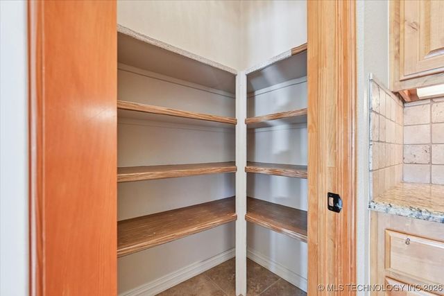 3476 E 181st Street North N, Skiatook, OK 74070