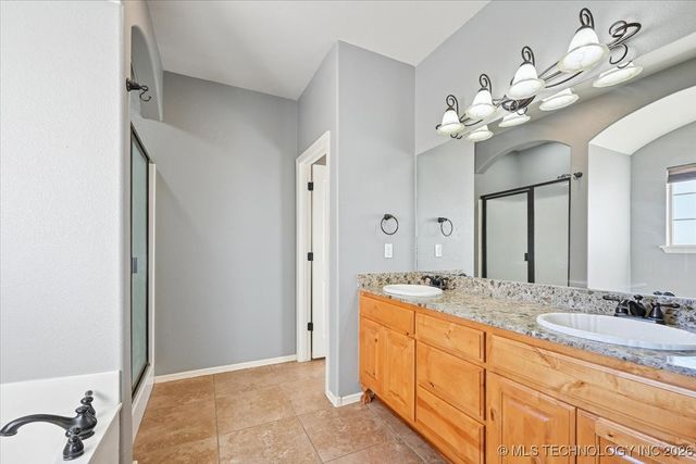 3476 E 181st Street North N, Skiatook, OK 74070