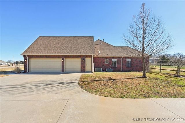 3476 E 181st Street North N, Skiatook, OK 74070