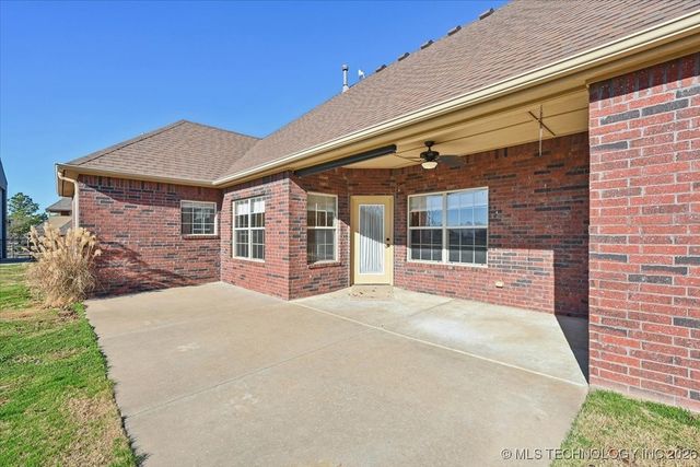 3476 E 181st Street North N, Skiatook, OK 74070