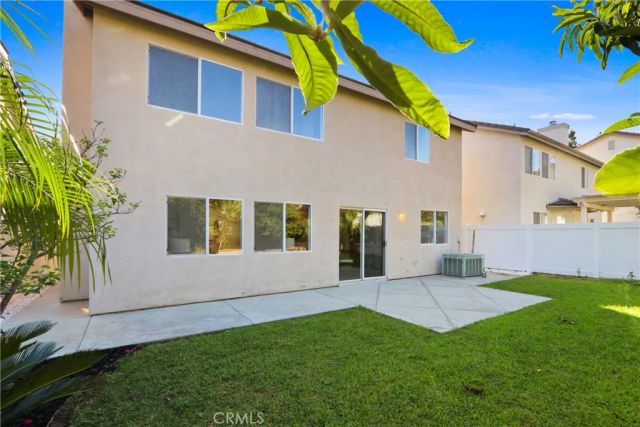 7 Sorenson, Irvine, CA 92602