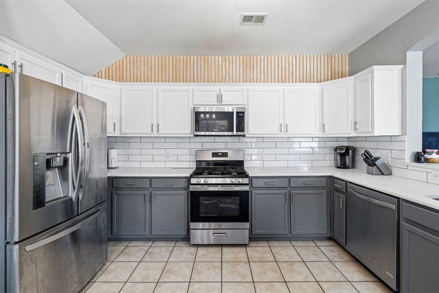 332 Mohawk Trail, Edmond, OK 73003
