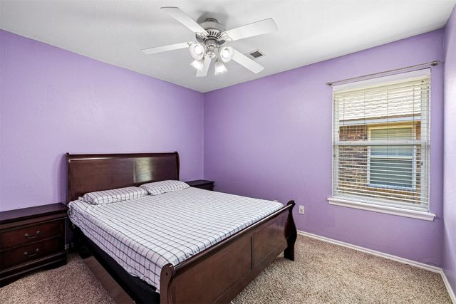 332 Mohawk Trail, Edmond, OK 73003