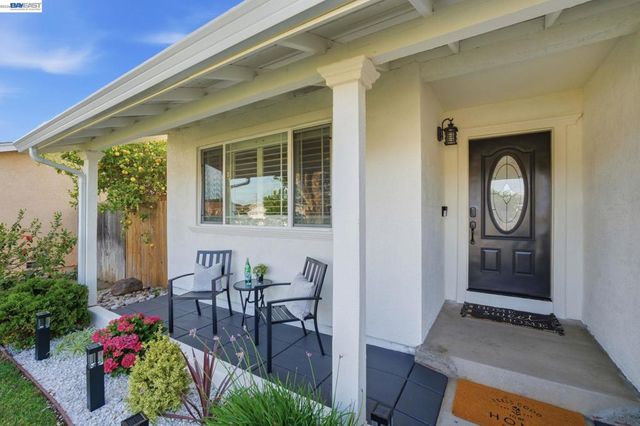6221 Broadway Ave, Newark, CA 94560