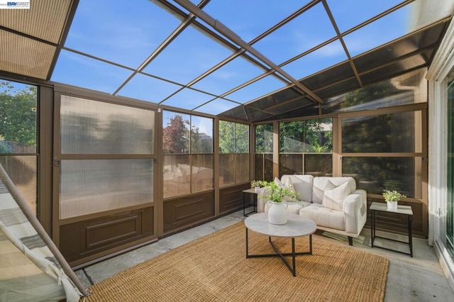 6221 Broadway Ave, Newark, CA 94560