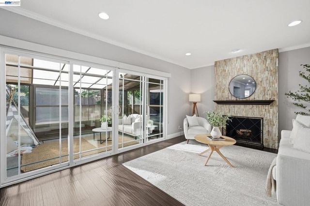 6221 Broadway Ave, Newark, CA 94560
