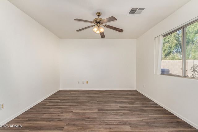 15928 W SMOKEY Drive, Surprise, AZ 85374