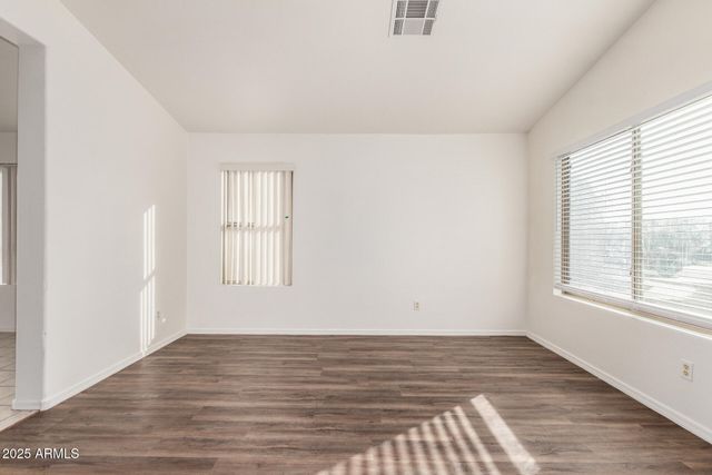 15928 W SMOKEY Drive, Surprise, AZ 85374