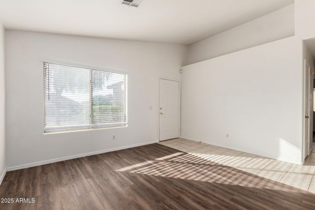 15928 W SMOKEY Drive, Surprise, AZ 85374