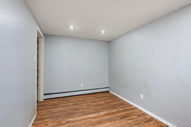 73 Anndom Court, North Babylon, NY 11703