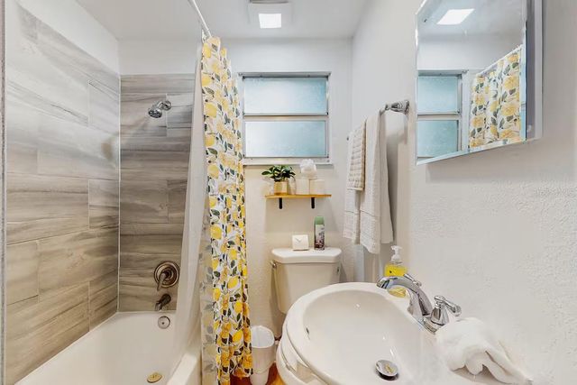 4214 W OHIO AVENUE, Tampa, FL 33614