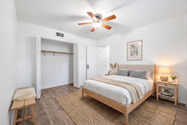 806 E 13th ST 102, Georgetown, TX 78626