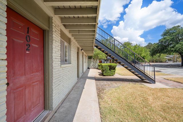 806 E 13th ST 102, Georgetown, TX 78626
