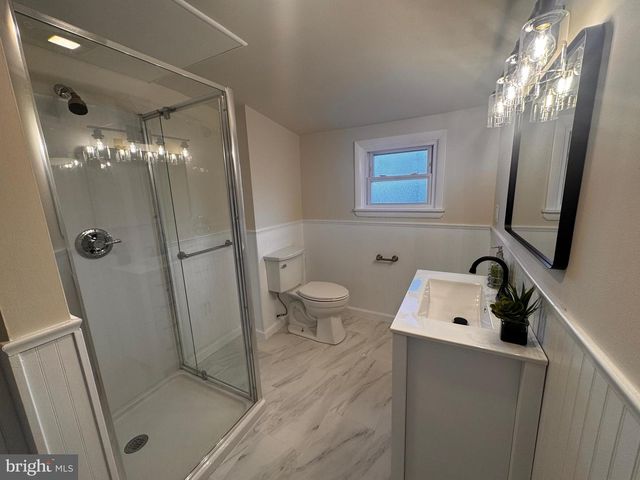 40 BUNTING LN, Aston, PA 19014